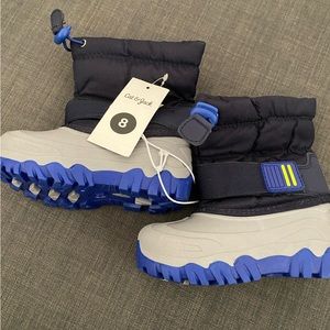 New With Tags, Cat & Jack boys snow boots 8